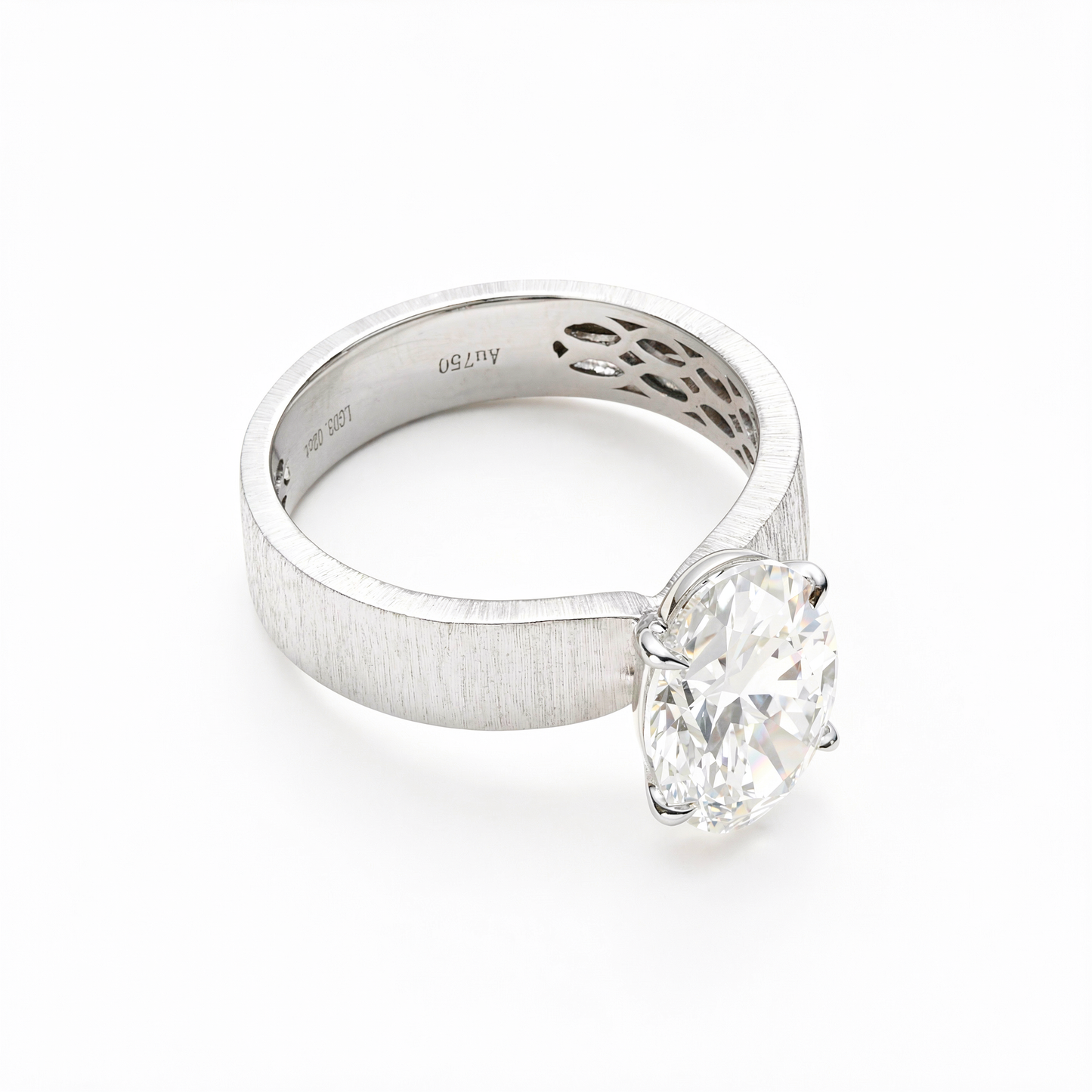 Oval Shape Cut Diamond丨Brushed Finish丨Thick Platinum Band