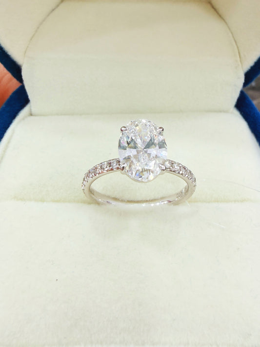 2 Carat Oval Cut Diamond Solitaire Ring with Pavé Band | 18K White Gold